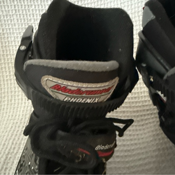 Blade Runner Phoenix Black and Red Rollerblades - Picture 3 of 9